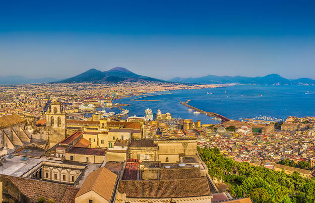 Golf von Neapel ─ Highlights zwischen Neapel, Pompeji und der Amalfitana Golf von Neapel ─ Highlights zwischen Neapel, Pompeji und der Amalfitana