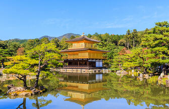 Japans prachtvolle Tempel und himmlische Gärten