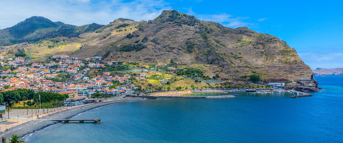 Madeira -  Levadas, Lorbeer, Lavafelsen