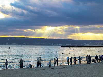 Sonnenuntergang am Stand von Varna in Bulgarien | Gebeco